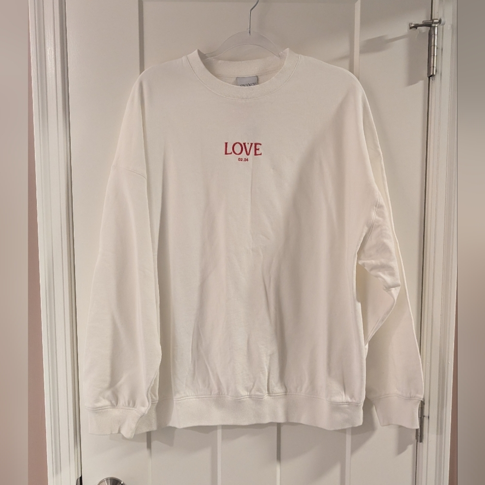Seint White Sweatshirt with Red Love Embroidery